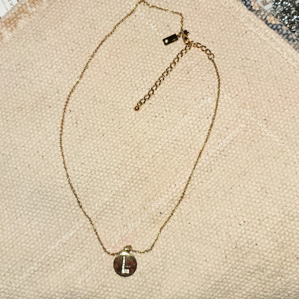 Kate Spade necklace "L"